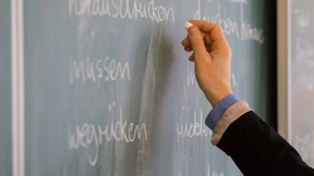 Lehrer fordert Nacktfotos – und bietet bessere Noten