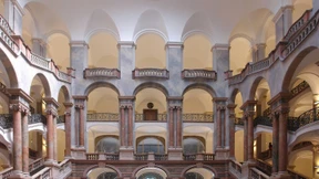 Atemlos durch die dritte Macht