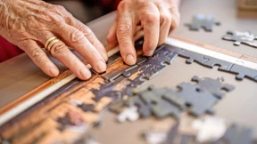 Wie Spiele die Erinnerungen von Demenzkranken wecken