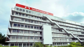 Grün gewinnt, Zentrum rechnet, Frankfurt dauert