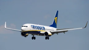 Ryanair soll Anteile an Aer Lingus verkaufen