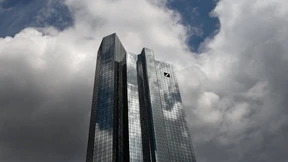 Deutsche Bank verspricht Anleihe-Investoren ihr Geld