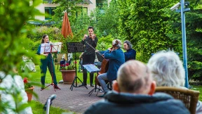 Musik geht zu den Menschen