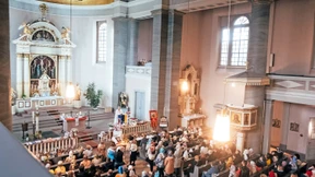 Volle Reihen in der Sindlinger Kirche