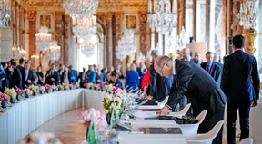 Die Tür ist auf, der Weg ist weit