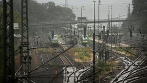 Notgerüst statt Notabriss von Brücke über Bahngleisen