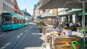 Trippelschritte zur Autofreiheit