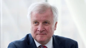 Seehofer nennt SPD-Vorgehen unwürdig