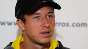 Kohlschreiber kampflos weiter 