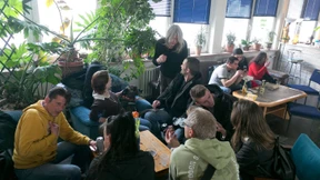 Für einige hat der Nachmittag zwölf Bier