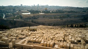 Anders über den Tod hinaus 