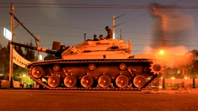 Brandsätze auf dem Tahrir-Platz