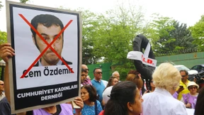 Türkischstämmige Abgeordnete unter verstärktem Polizeischutz