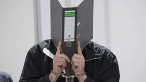 Angeklagter schweigt zum Prozessauftakt