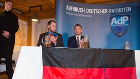 Hauptsache: Dagegen!