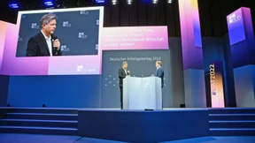 Annäherung an den Mittelstand