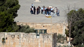 Mehrere Polizisten bei Angriff verletzt