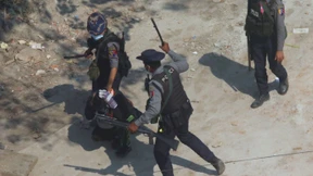 So brutal verfolgt Myanmars Militär Demokraten