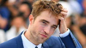 Robert Pattinson mit gelbem Haar