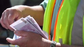 Viele Deutsche holen Schwarzgeld aus der Schweiz zurück