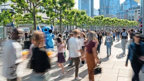 Frankfurt plant breitere Wege für Fußgänger