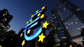 Rendite der Bundesanleihe fällt auf Rekordtief 