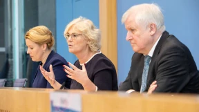 Kampf gegen Rechtsextremismus und Hasskriminalität