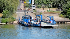Brücke als Ersatz für Fähre bei Maintal-Dörnigheim