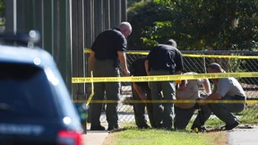 14 Jahre alter Junge tötet Vater und schießt an Grundschule um sich