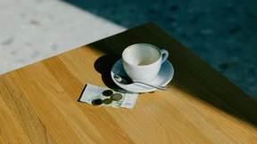 Wieso die Kartenzahlung in Restaurants Pflicht werden sollte