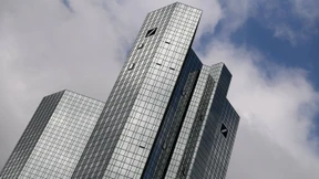Amerikanischer Hedgefonds steigt bei Deutscher Bank ein