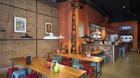 Papaya-Salat und Reisnudeln