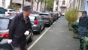 Geld und Schmuck im Wert von einer halben Million erbeutet