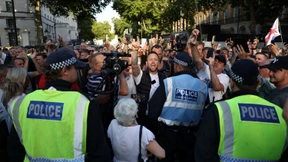 Randale nahe Downing Street nach Messerattacke