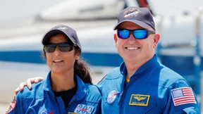 Kapsel für festsitzende Astronauten dockt an ISS an