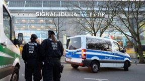 Dortmunder Fans greifen Polizei an