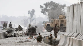 Neun Tote bei Anschlag auf Flughafen