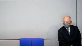 Schäuble ruft Abgeordnete zum Einhalten der Corona-Regeln auf