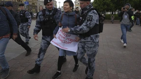 Polizei nimmt mehr als 100 Nawalnyj-Unterstützer fest