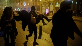 Zusammenstöße bei Demonstrationen 