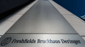 Freshfields zahlt 50 Millionen Euro