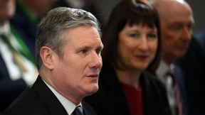 Labour und Wirtschaft nähern sich an