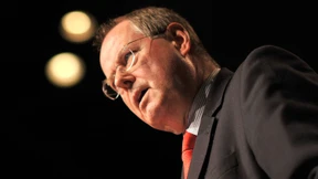 Steinbrück will an Kanzlerkandidatur festhalten 