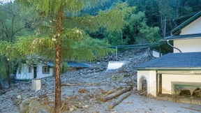 Acht Zentimeter große Hagelkörner in Österreich