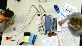 Schreibt noch jemand über mein Thema?