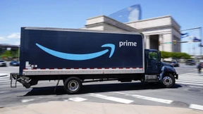 Warum Amazon so wenig Steuern zahlt