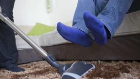 Söhne leben eineinhalb Jahre länger daheim als Töchter