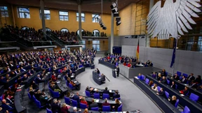 Vertrauensfrage wird zur Wahlkampfbühne