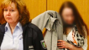 Lebenslange Haft für Eltern wegen Mord nach Facebook-Kontakt