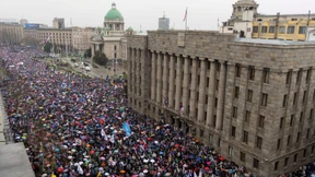 Für ein Ende von Vučić braucht es mehr